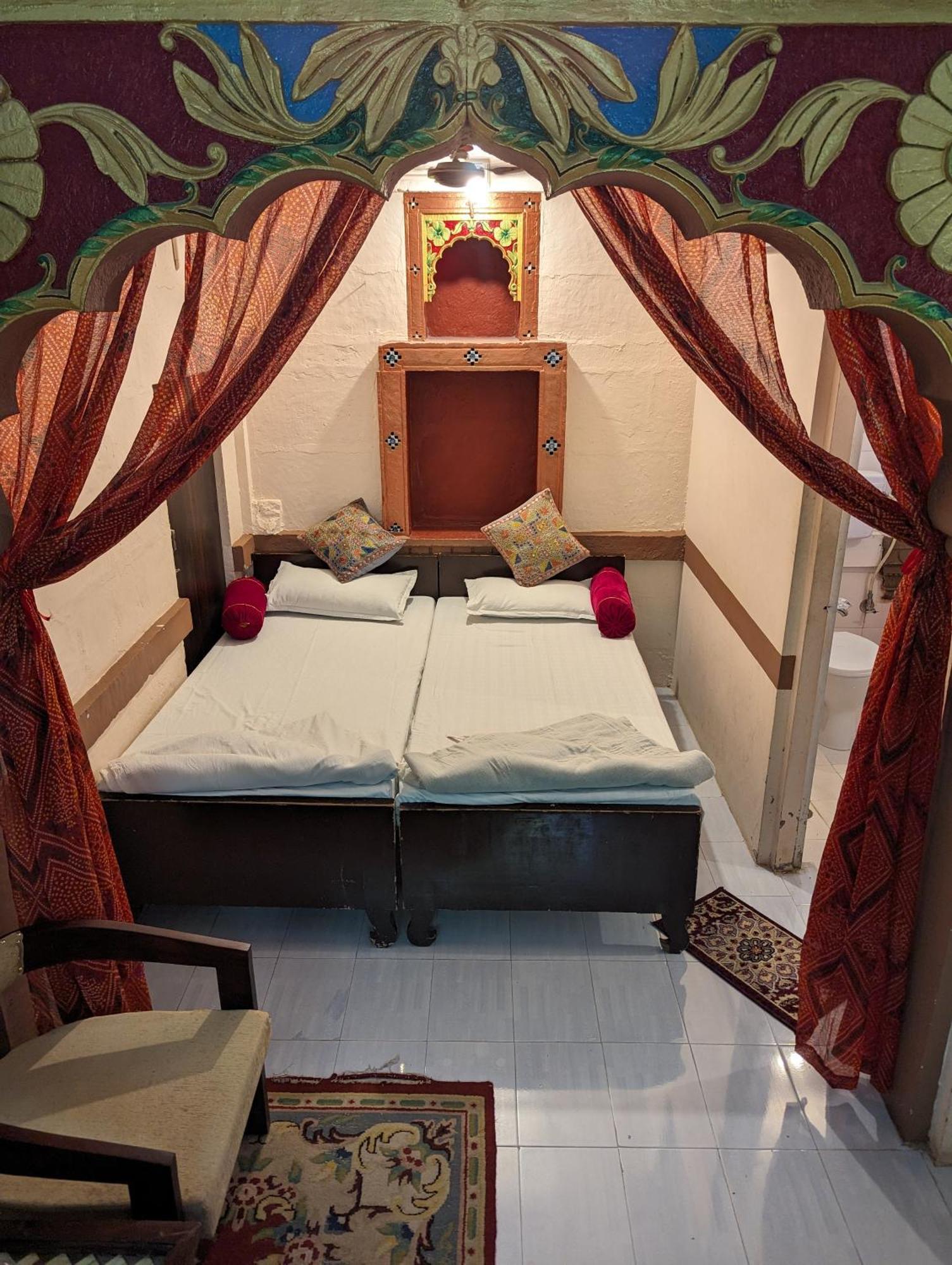 Sadar Haveli Heritage Джодпур Екстериор снимка
