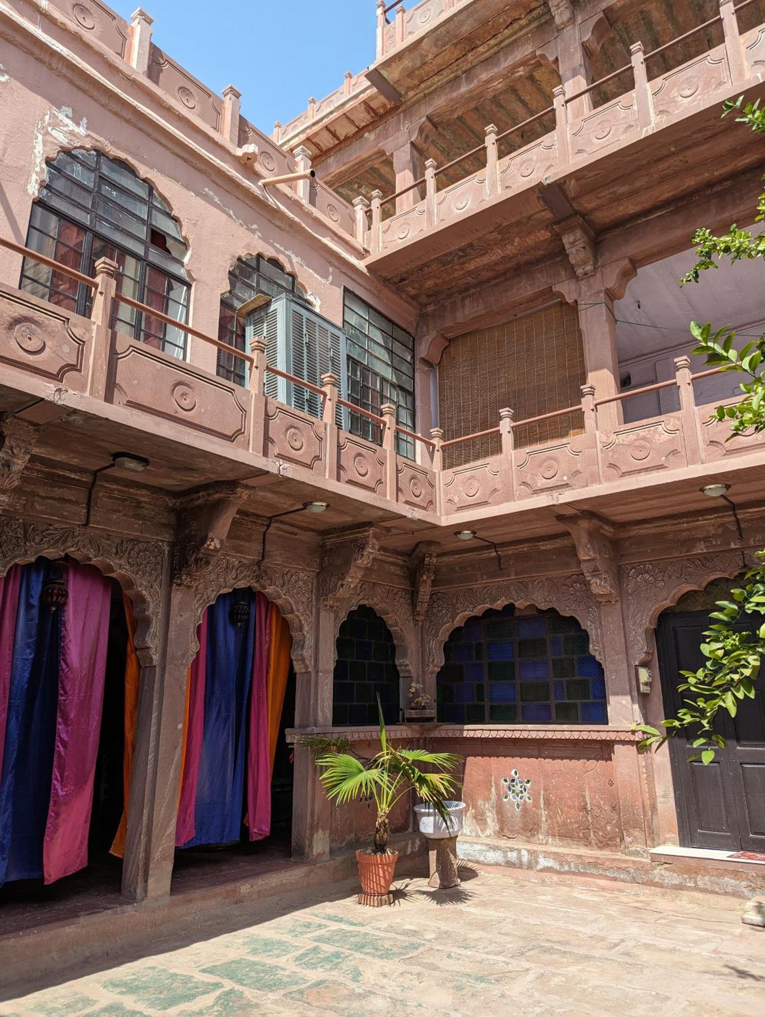Sadar Haveli Heritage Джодпур Екстериор снимка