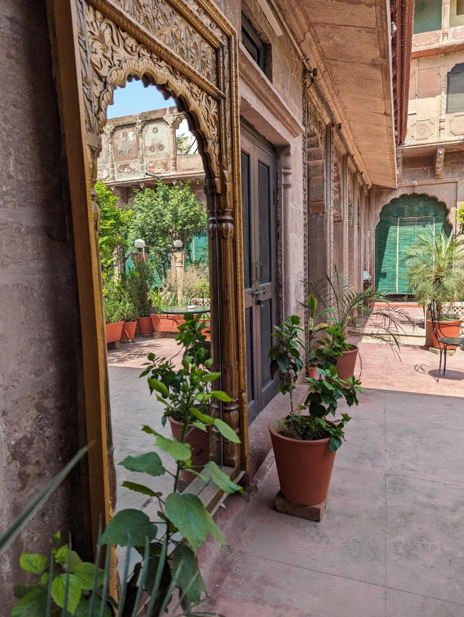 Sadar Haveli Heritage Джодпур Екстериор снимка