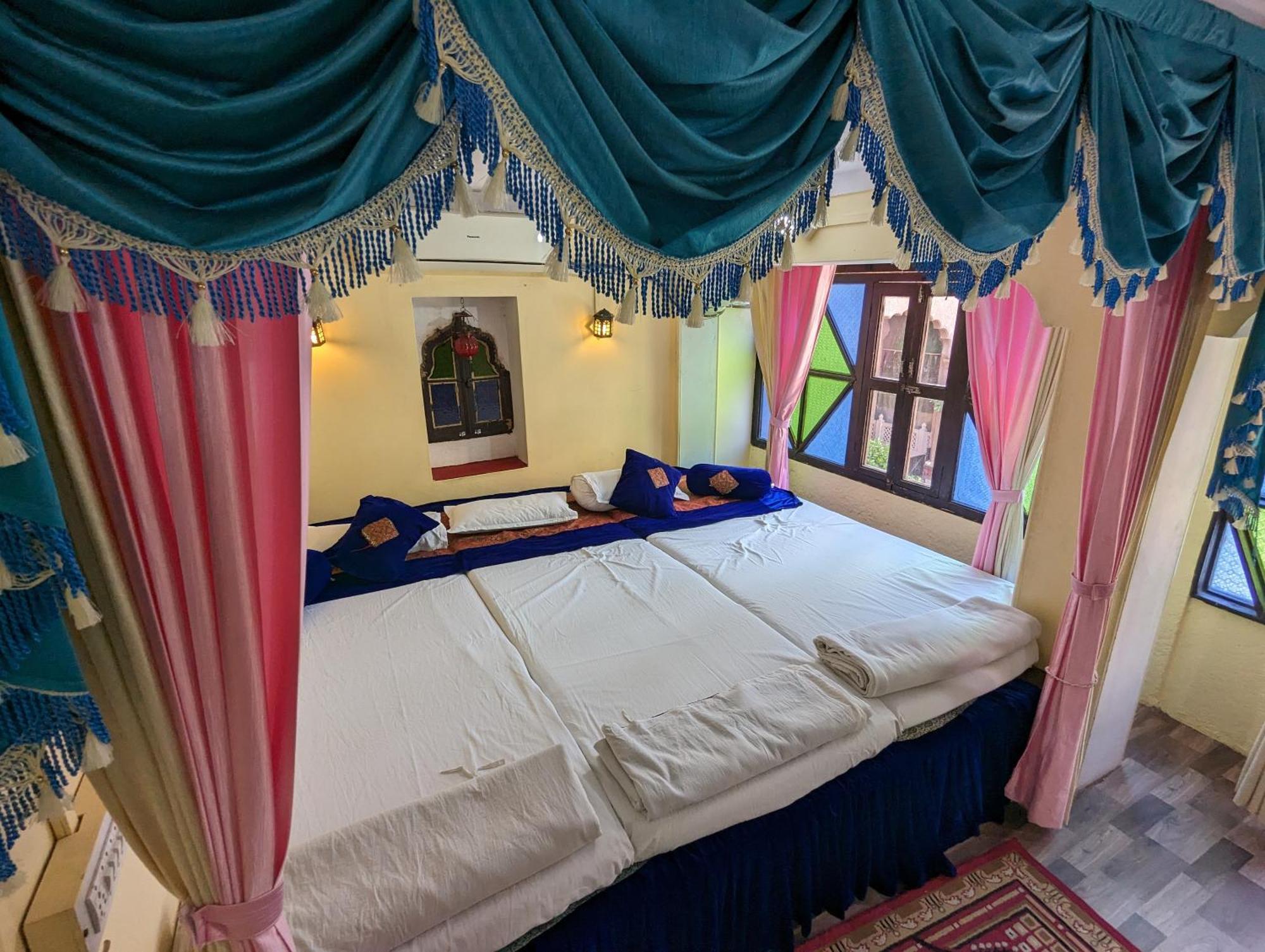 Sadar Haveli Heritage Джодпур Екстериор снимка